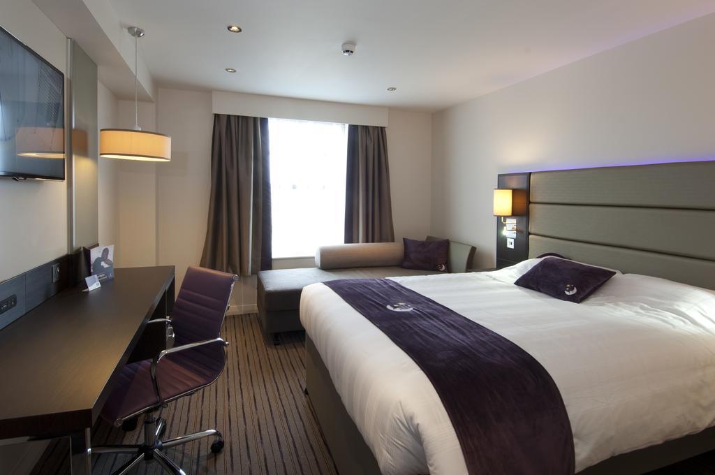 Premier Inn London Wimbledon South Pokój zdjęcie
