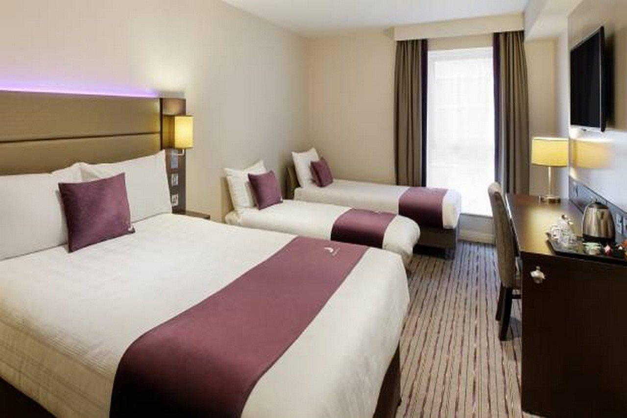 Premier Inn London Wimbledon South Zewnętrze zdjęcie
