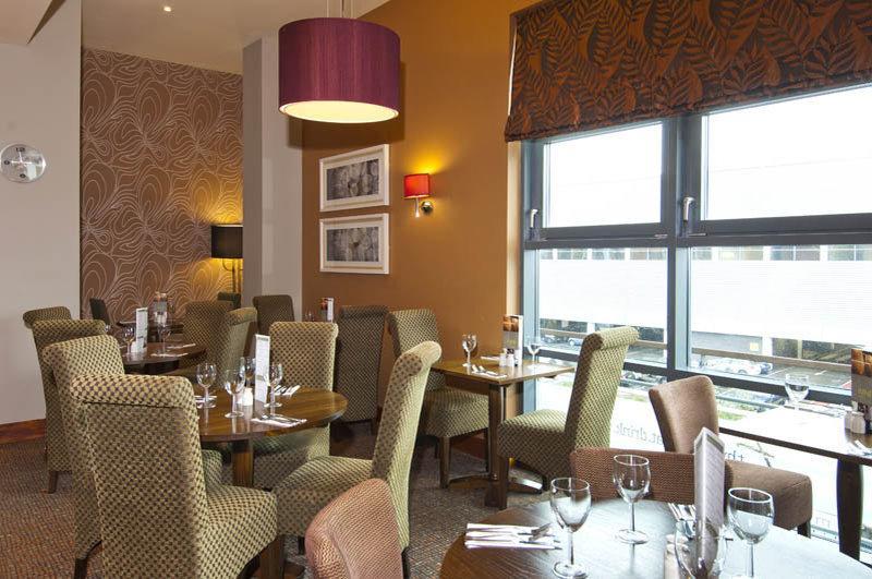 Premier Inn London Wimbledon South Zewnętrze zdjęcie
